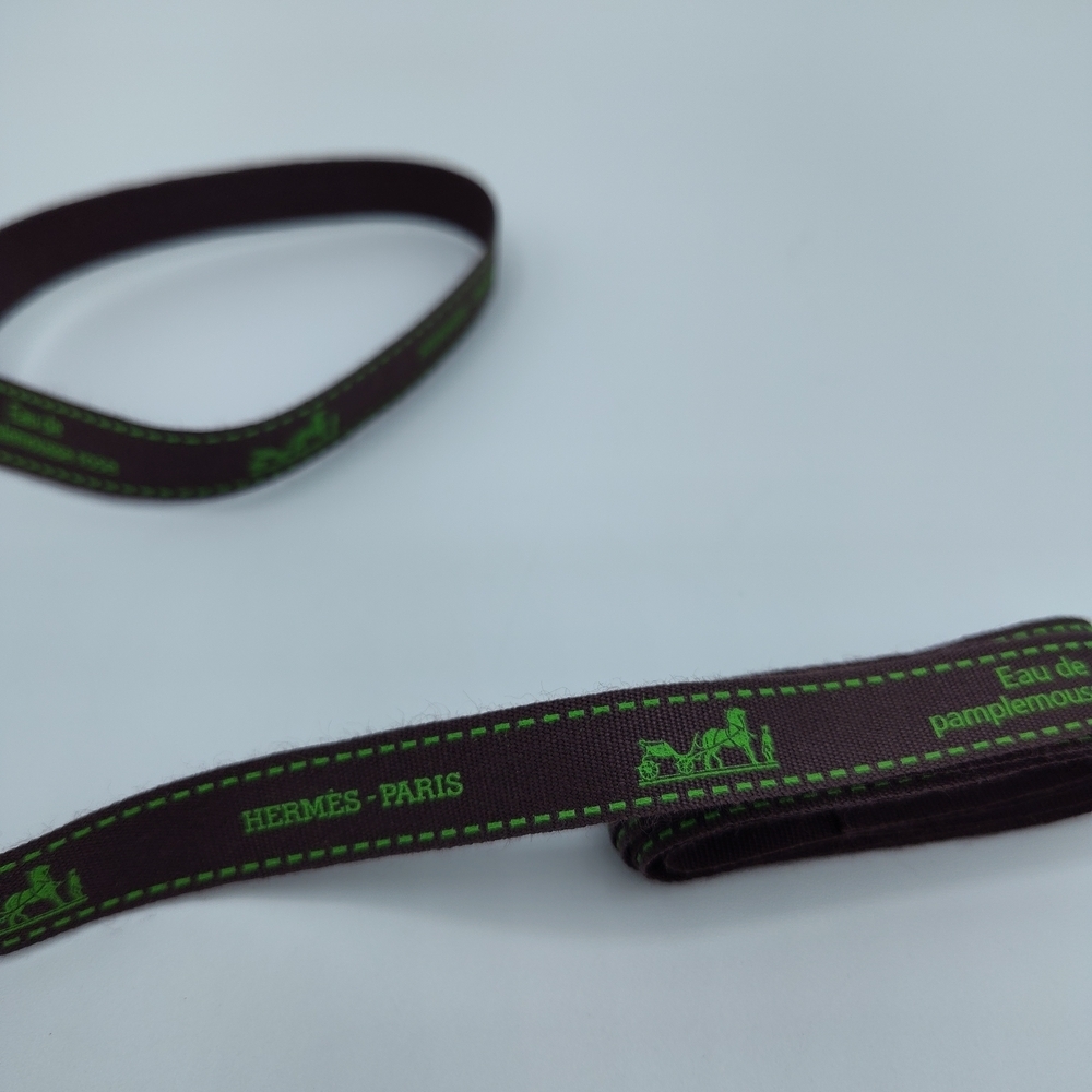 HERMÈS Pamplemousse Rose Ribbon | 2 Yards Brown/Green | Designer Packaging - Picture 2 of 3